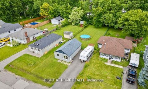 Photo 0 at 208 Bayview Avenue, Keswick South, Georgina