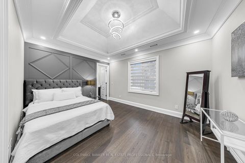 Photo 27 at 4 Lovering Road, L'Amoreaux, Toronto