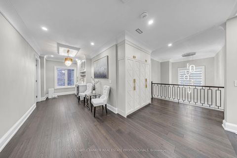 Photo 35 at 4 Lovering Road, L'Amoreaux, Toronto