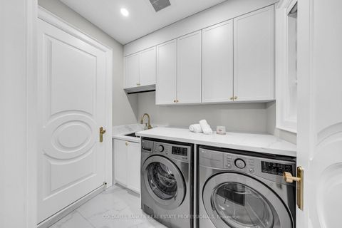 Photo 36 at 4 Lovering Road, L'Amoreaux, Toronto