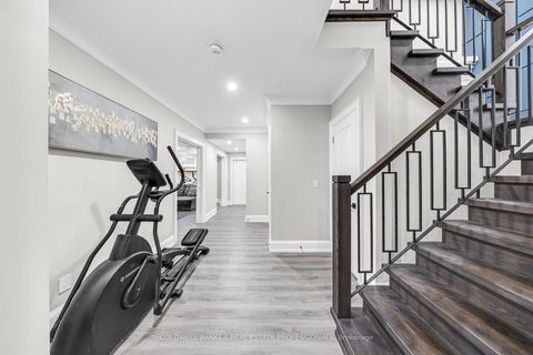 Photo 37 at 4 Lovering Road, L'Amoreaux, Toronto