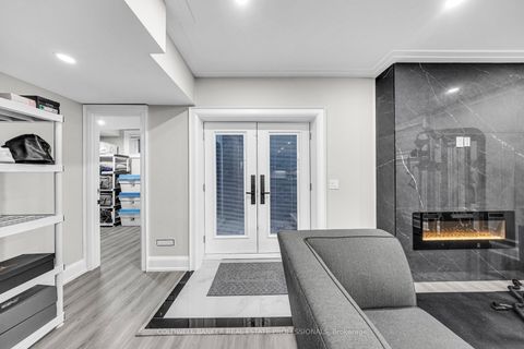 Photo 38 at 4 Lovering Road, L'Amoreaux, Toronto