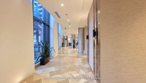 Photo 1 at 712 - 5 Northtown Way, Willowdale East, Toronto