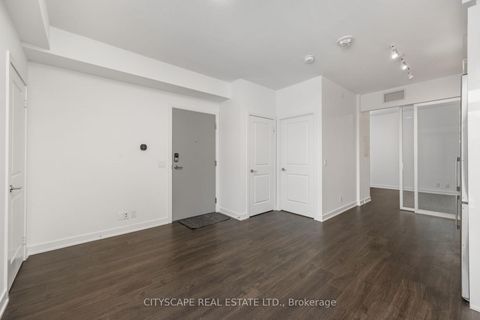 Photo 6 at 501 - 30 Upper Mall Way, Brownridge, Vaughan