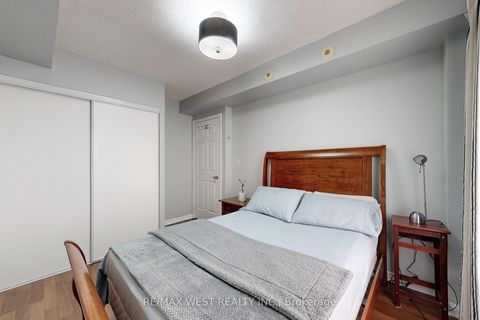 Photo 16 at 2046 - 3043 Finch Avenue W, Humbermede, Toronto