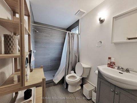 Photo 8 at 185 Steeles Avenue E, Newtonbrook East, Toronto