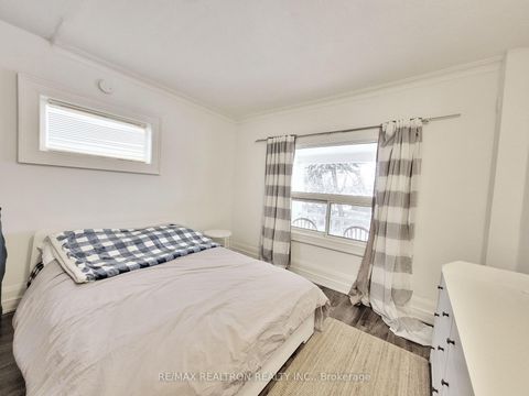 Photo 9 at 185 Steeles Avenue E, Newtonbrook East, Toronto