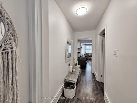 Photo 11 at 185 Steeles Avenue E, Newtonbrook East, Toronto