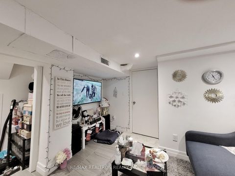 Photo 14 at 185 Steeles Avenue E, Newtonbrook East, Toronto