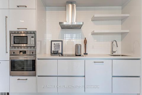 Photo 12 at 1302 - 2221 Yonge Street, Mount Pleasant West, Toronto