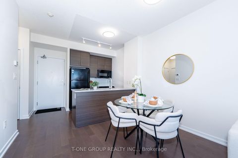 Photo 11 at 2810 - 70 Forest Manor Road, Henry Farm, Toronto