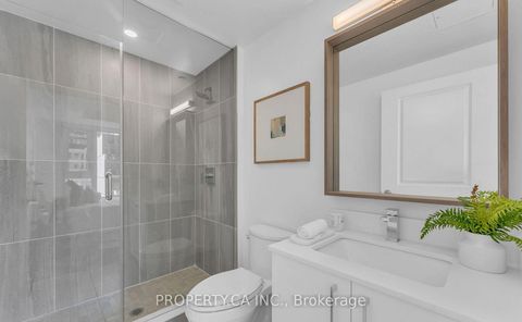 Photo 19 at 713 - 543 Richmond Street W, Waterfront Communities C1, Toronto