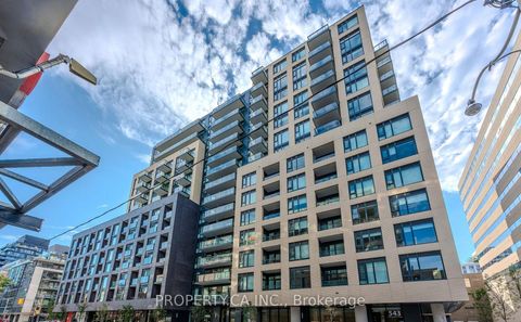 Photo 31 at 713 - 543 Richmond Street W, Waterfront Communities C1, Toronto