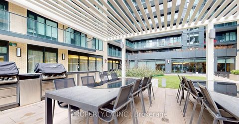 Photo 40 at 713 - 543 Richmond Street W, Waterfront Communities C1, Toronto