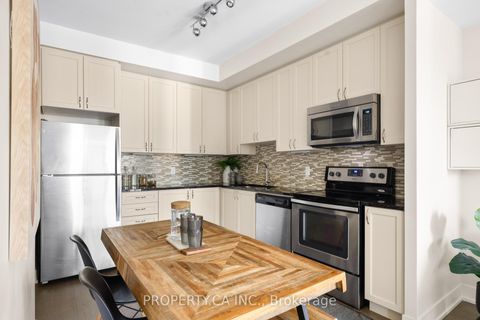 Photo 5 at 404 - 68 Merton Street, Mount Pleasant West, Toronto