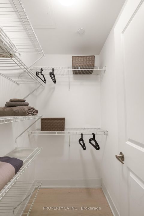 Photo 10 at 404 - 68 Merton Street, Mount Pleasant West, Toronto