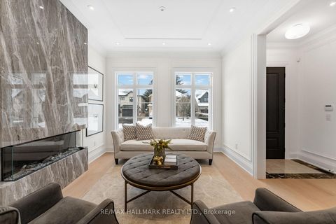 Photo 5 at 42 Agar Crescent, City Centre West, Toronto