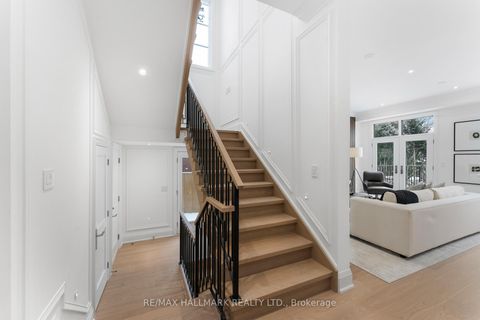 Photo 23 at 42 Agar Crescent, City Centre West, Toronto