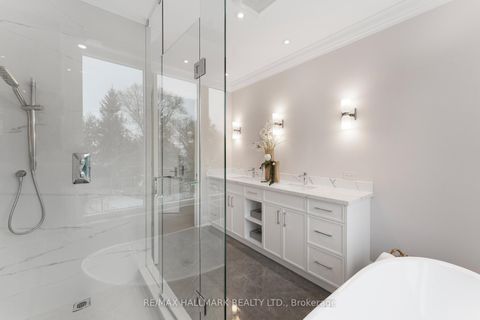 Photo 30 at 42 Agar Crescent, City Centre West, Toronto