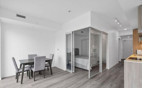 Photo 9 at 331 - 2020 Bathurst Street, Cedarvale, Toronto