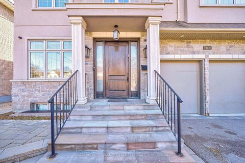 Photo 1 at 267 King High Drive, Beverley Glen, Vaughan