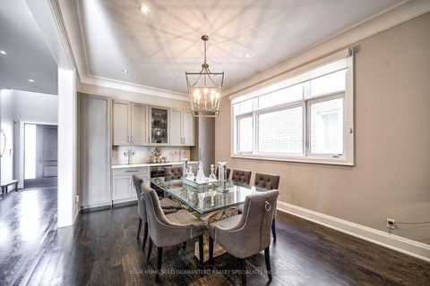 Photo 7 at 267 King High Drive, Beverley Glen, Vaughan