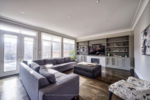 Photo 8 at 267 King High Drive, Beverley Glen, Vaughan