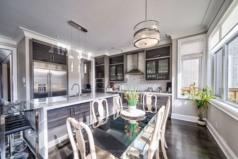 Photo 14 at 267 King High Drive, Beverley Glen, Vaughan