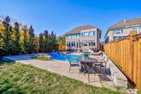 Photo 21 at 267 King High Drive, Beverley Glen, Vaughan