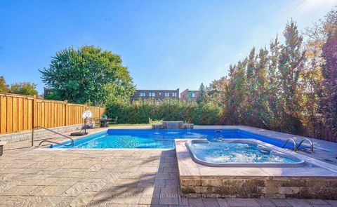 Photo 25 at 267 King High Drive, Beverley Glen, Vaughan