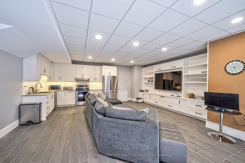 Photo 30 at 267 King High Drive, Beverley Glen, Vaughan