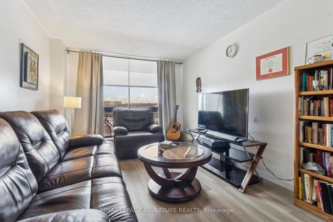 Photo 16 at 720 - 4645 Jane Street, Black Creek, Toronto