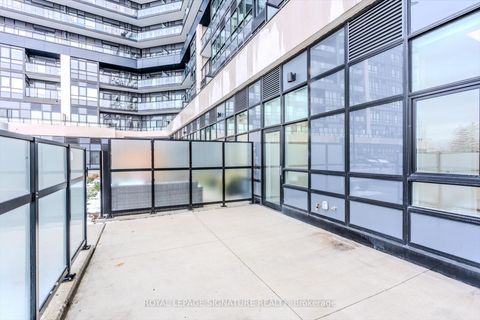 Photo 31 at 132 - 395 Dundas Street W, OA Rural Oakville, Oakville