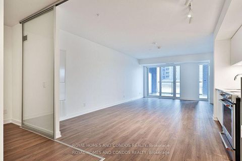 Photo 6 at 402 - 30 Samuel Wood Way, City Centre West, Toronto