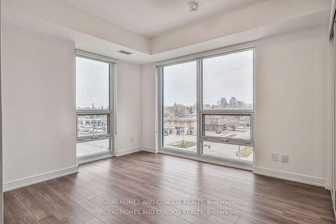 Photo 10 at 402 - 30 Samuel Wood Way, City Centre West, Toronto