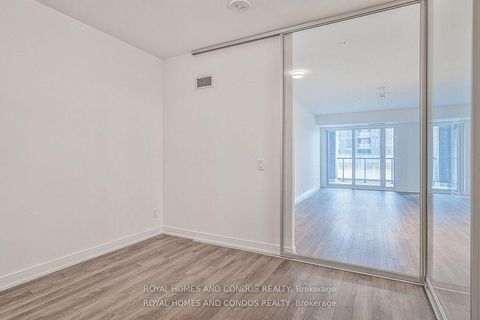Photo 18 at 402 - 30 Samuel Wood Way, City Centre West, Toronto