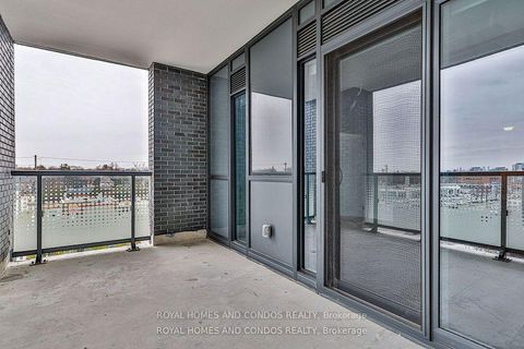 Photo 25 at 402 - 30 Samuel Wood Way, City Centre West, Toronto