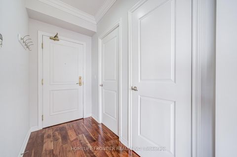 Photo 5 at 511 - 9235 Jane Street, Maple, Vaughan