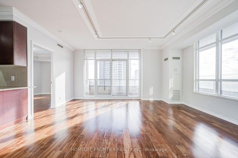 Photo 10 at 511 - 9235 Jane Street, Maple, Vaughan