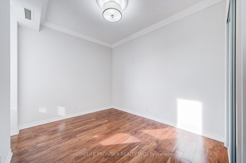 Photo 18 at 511 - 9235 Jane Street, Maple, Vaughan