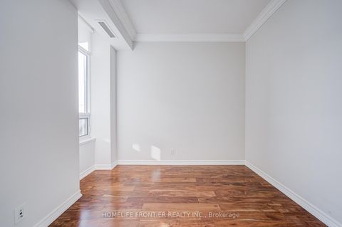 Photo 19 at 511 - 9235 Jane Street, Maple, Vaughan