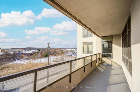 Photo 31 at 511 - 9235 Jane Street, Maple, Vaughan