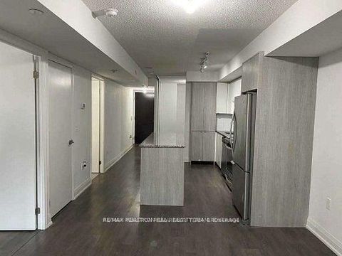 Photo 5 at 706 - 9 Valhalla Inn Road, City Centre West, Toronto