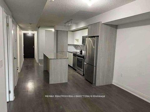 Photo 6 at 706 - 9 Valhalla Inn Road, City Centre West, Toronto