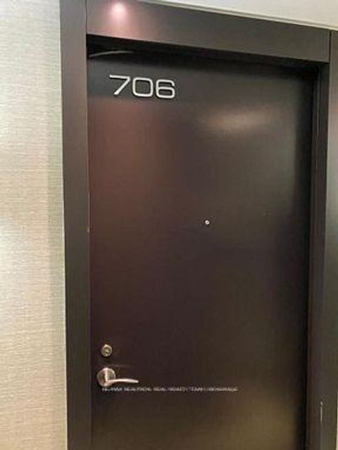 Photo 9 at 706 - 9 Valhalla Inn Road, City Centre West, Toronto