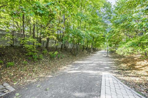 Photo 32 at 505 - 253 Merton Street, Mount Pleasant West, Toronto