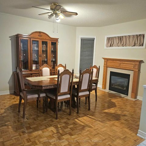 Photo 3 at 29 Emmitt Road, Maple, Vaughan