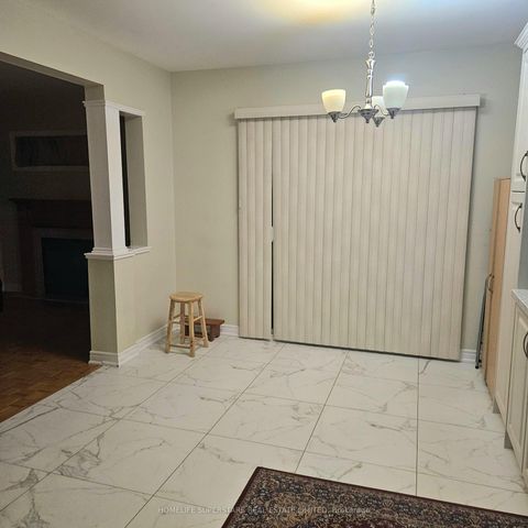 Photo 13 at 29 Emmitt Road, Maple, Vaughan