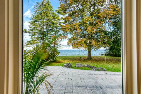 Photo 15 at 21 Ennisclare Drive E, MO Morrison, Oakville