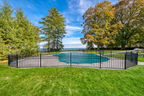 Photo 31 at 21 Ennisclare Drive E, MO Morrison, Oakville